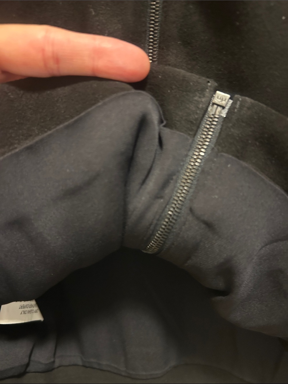 The Row lambskin 8 Black Long-Sleeve top - Picture 6 of 8